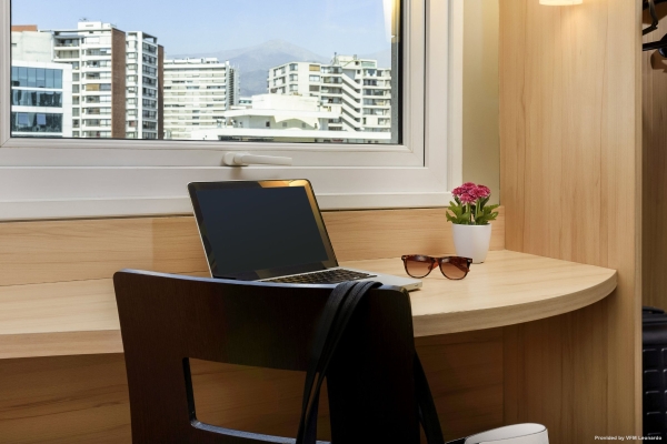 Hotel ibis Santiago Manquehue Norte